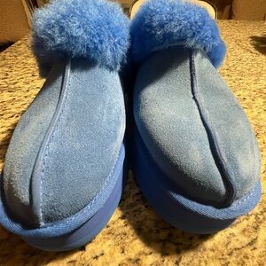 UGG Vibrant Blue Fluffy Slippers